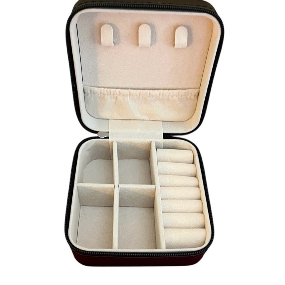 Bebe Gee Travel Plush Jewelry Box